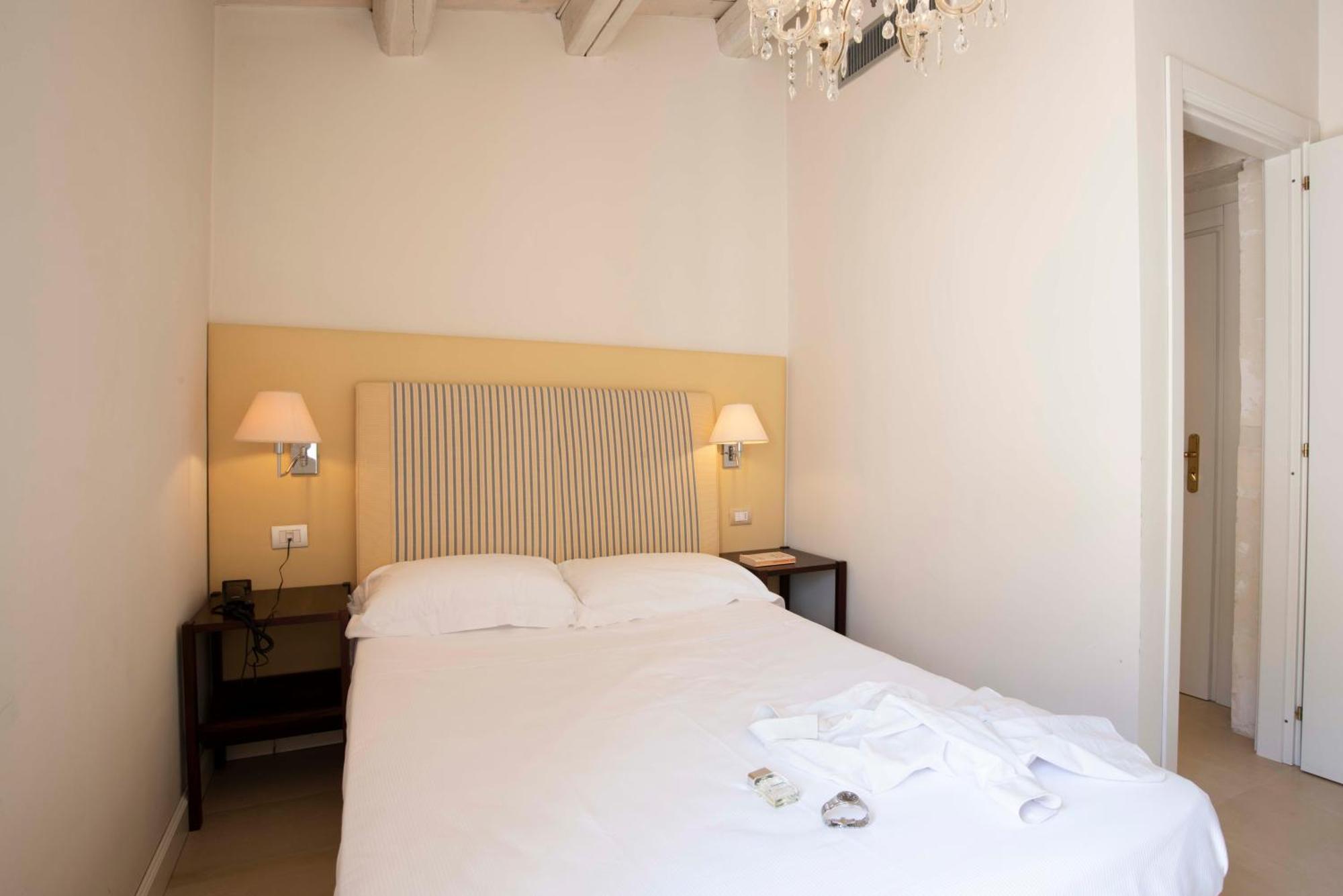Hotel Palazzo Cavalieri Syracuse Luaran gambar